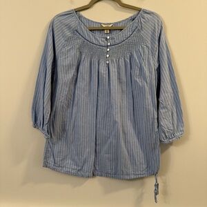 Women’s L.L. Bean Light Blue Striped quarter sleeve Blouse